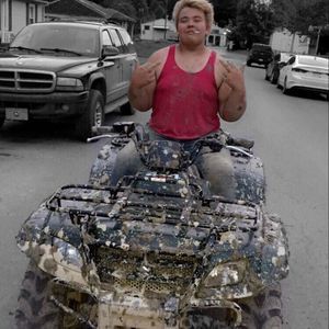 Meet your Posher, Justin